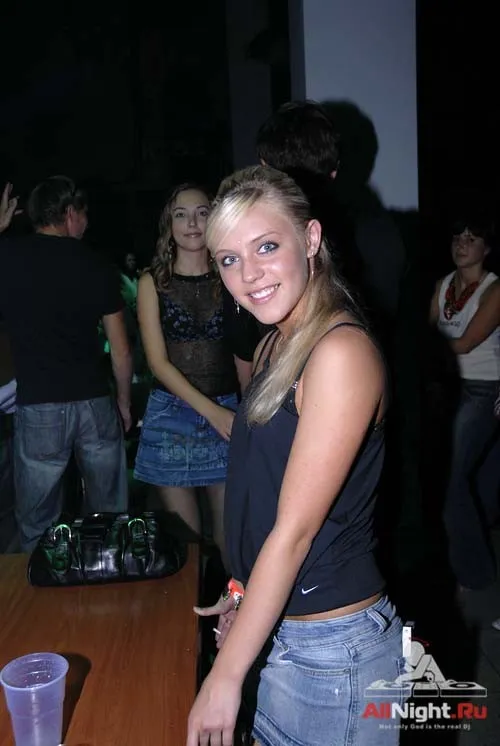 globus air party