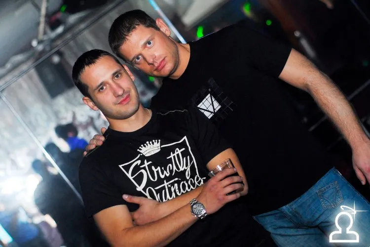 HARD ROCK SOFA LIVE & Dj SET