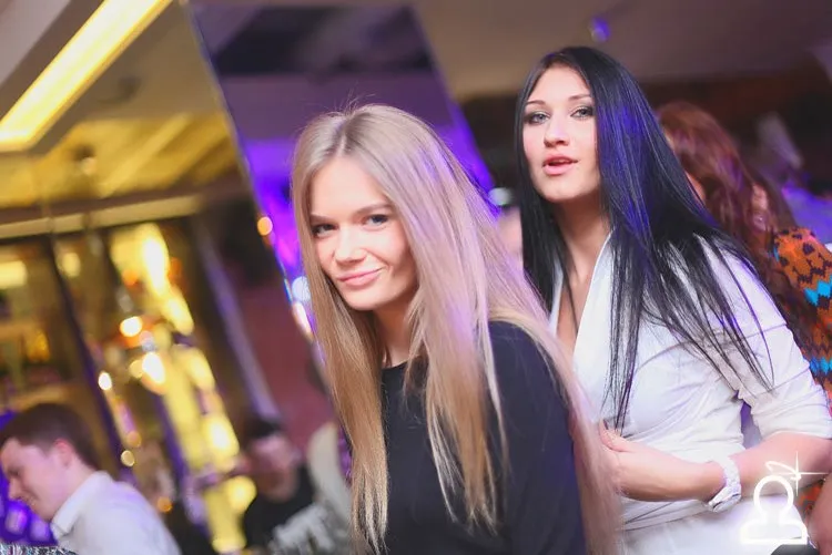 Dj Zharov