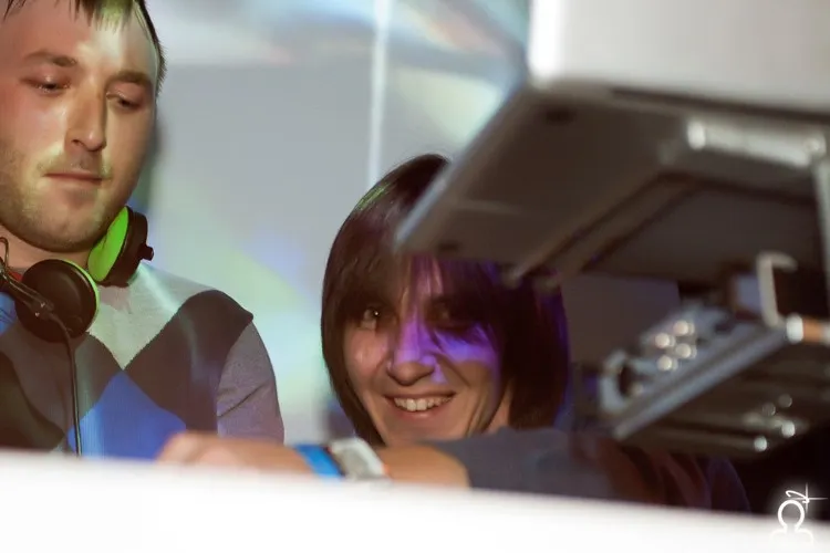 Начало / Dj Tom Pooks