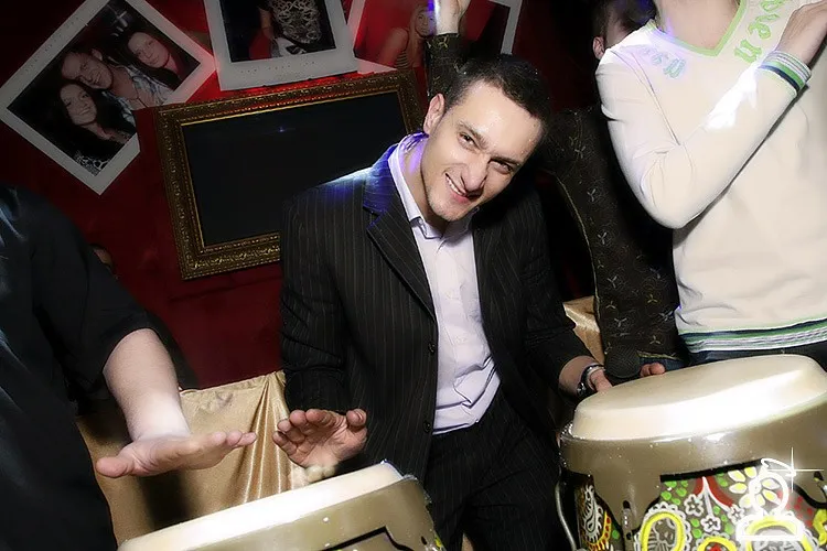 День рождения Portfolio, Dj Jay Stone