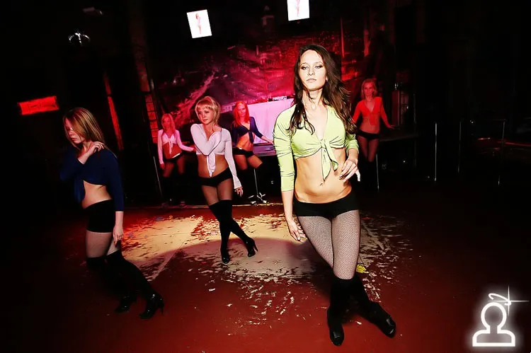 Dance Fabrique
