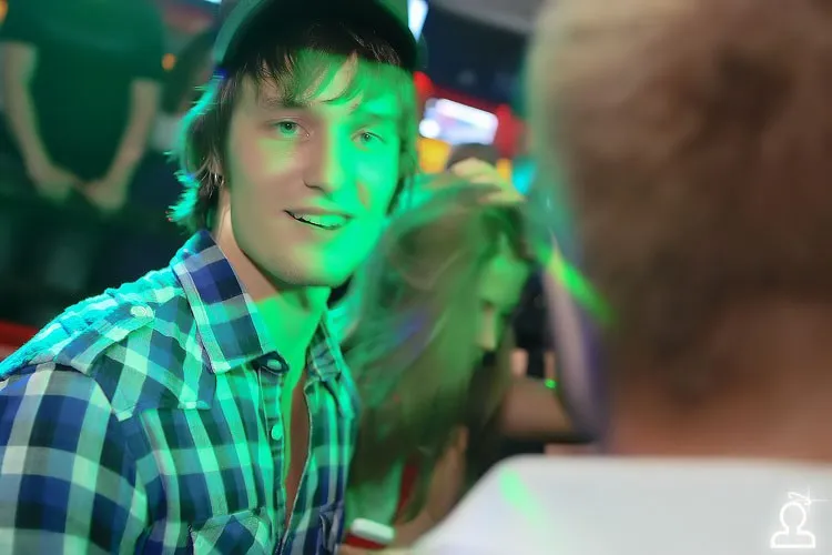 Staff party: антибармен июня