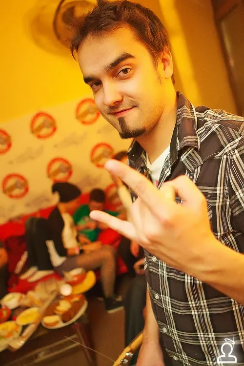 NOIZE MC