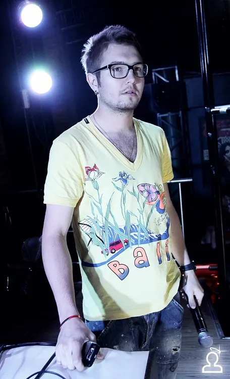 DJ Simon