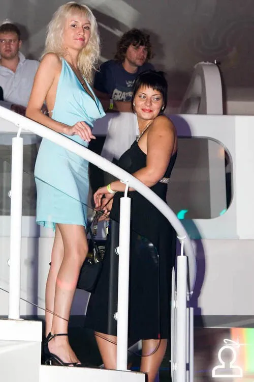 malibu night party
