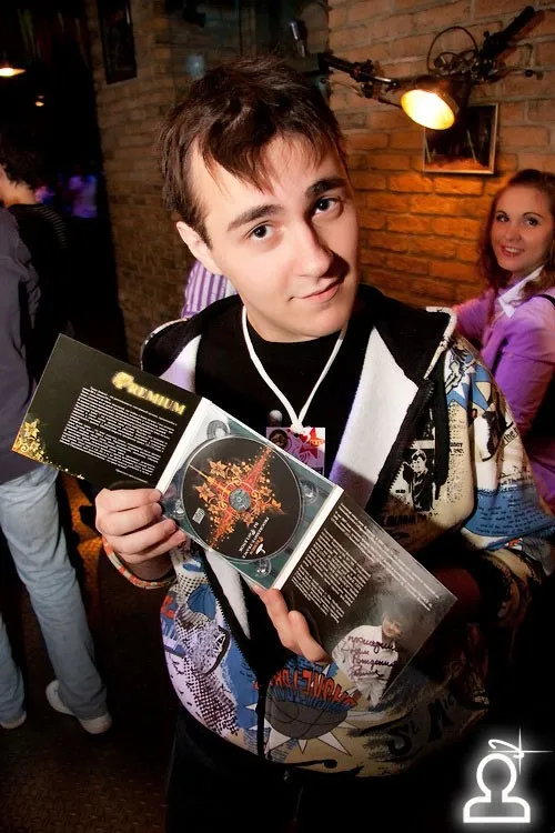 TOUR DE TRANCE HAPPY BIRTHDAY