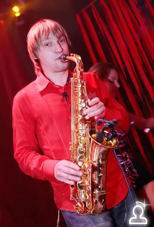 DJ Rose feat. SAX JAH