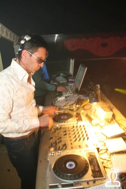 Dj Nil
