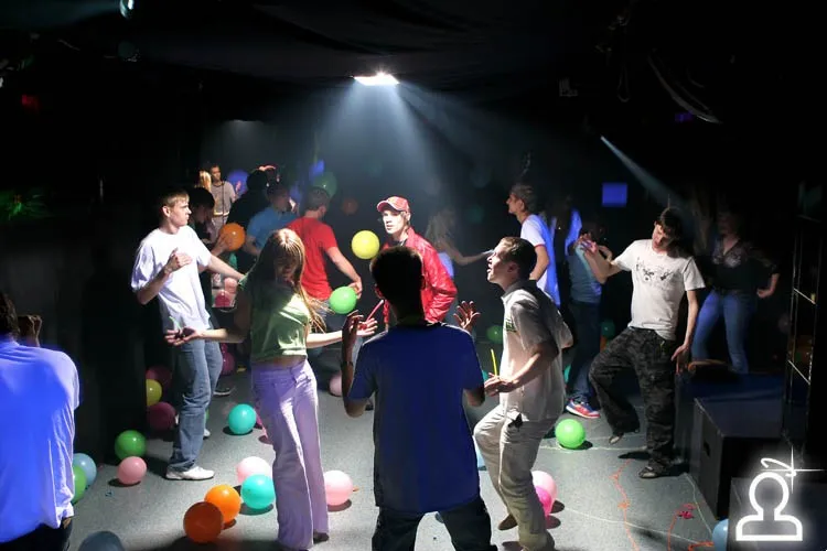 Achtung Party 3