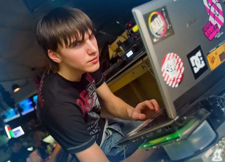 DJ Quazar