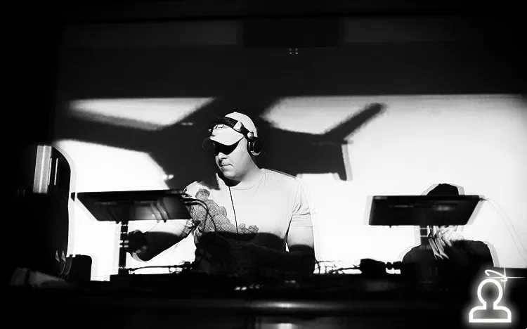 Drum & Bass Arena / The History II: Back 2 the Oldschool