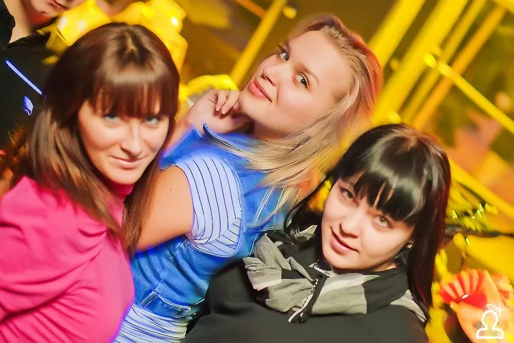 Винтажный пляс