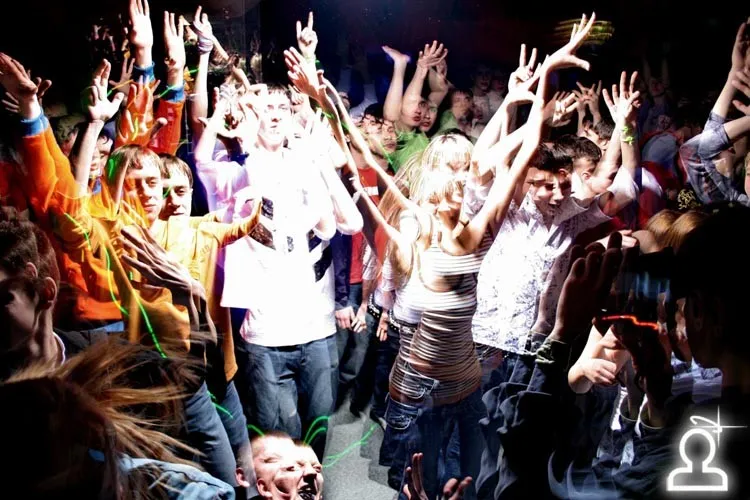 Techno vs. Trance @ 4Rooms (foto by Mikie)