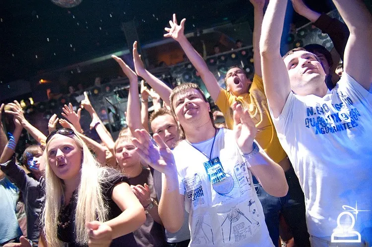 TOUR DE TRANCE: Dj Ronski Speed