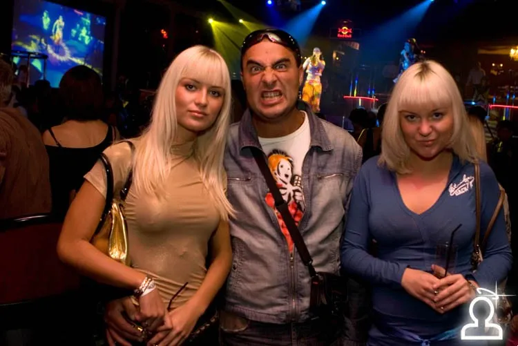 Dj Suhov
