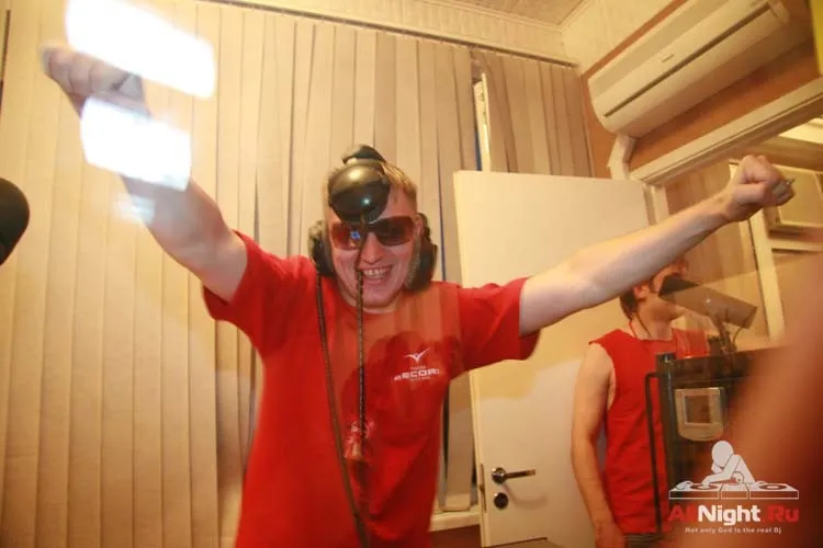 ProMusic - 1 год