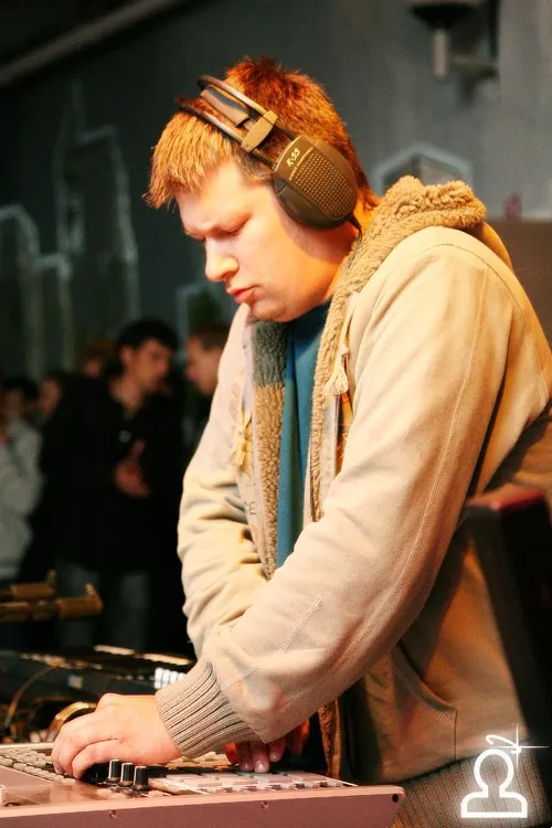 DJ Krush (Japan)