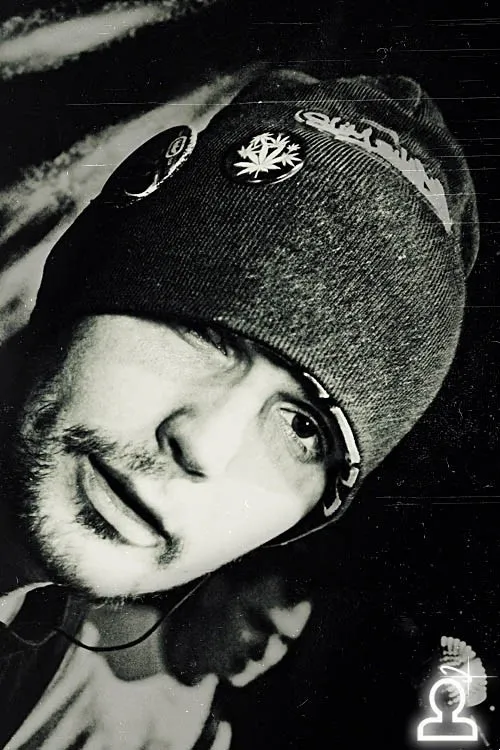 NOIZE MC