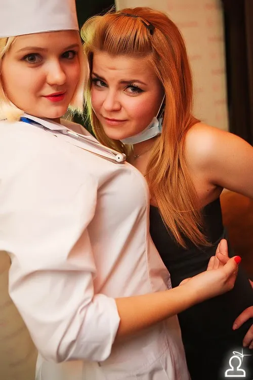 DJ SHE