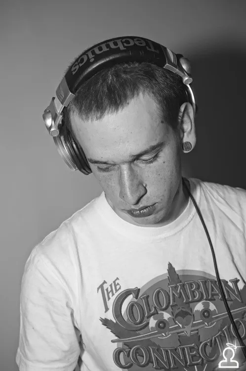 JUNGLE REVOLUTION feat. KRINJAH