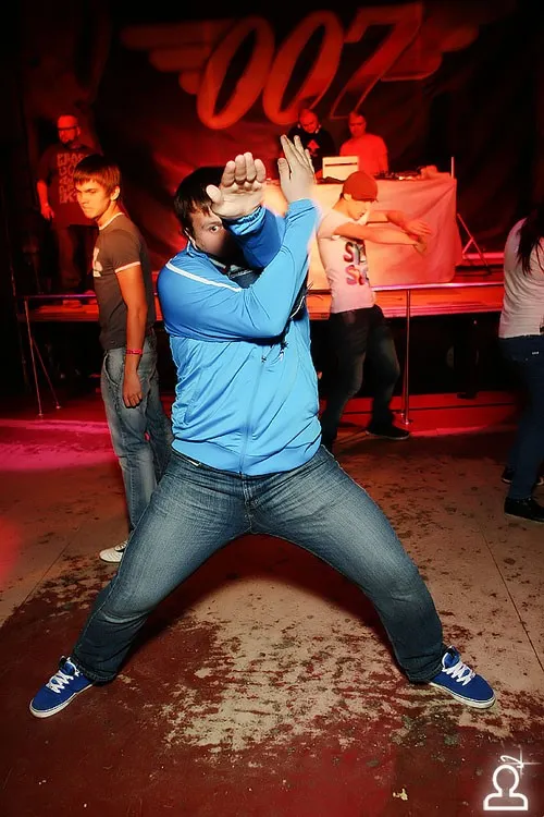 SHAKE IT PARTY