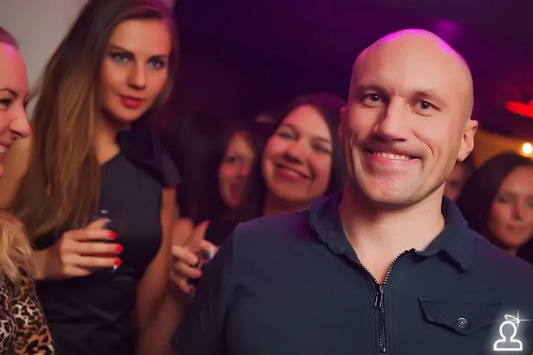 КИСКИ любят WHISKY