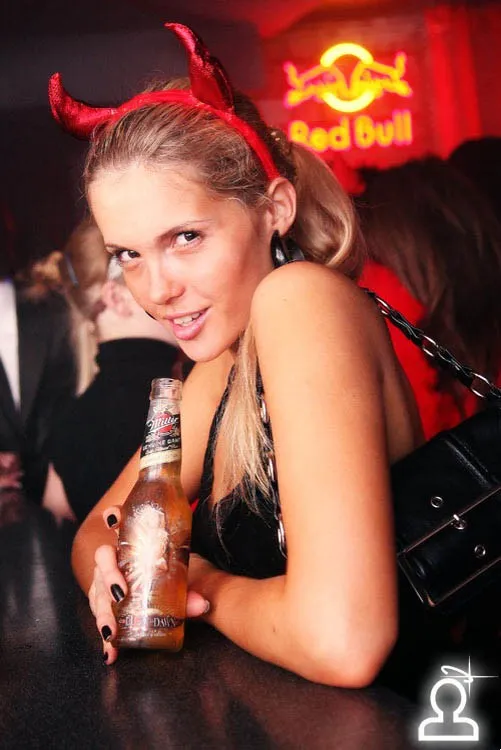 Miller Halloween / HOXTON WHORES