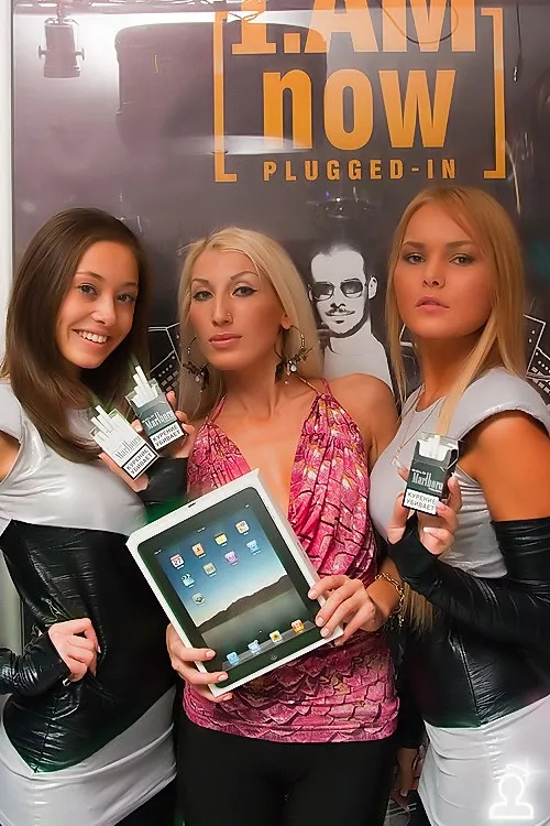 I.AM NOW Plugged In / DJ Scratch