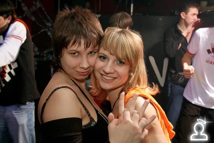 Techno vs. Trance @ 4Rooms (foto by Mikie)