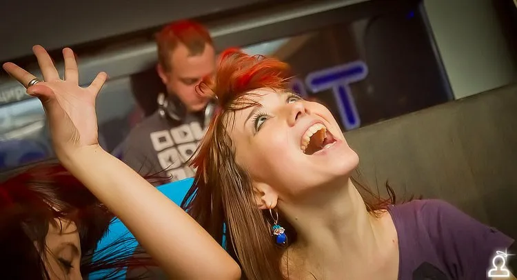 Заграница нам поможет