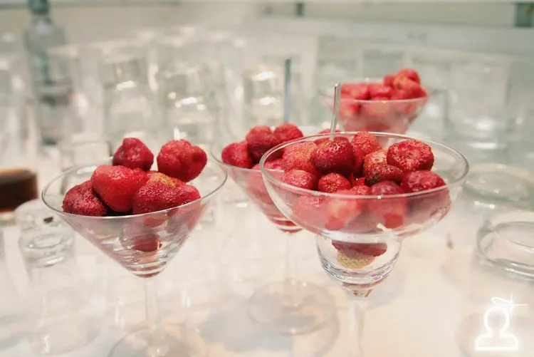 Cosmopolitan Сибирь & FRESITA presents: Strawberry night