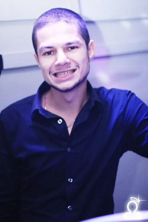 D&B ARENA / DJ BES