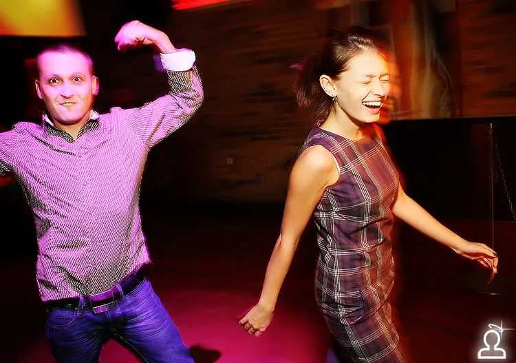 SHAKE IT PARTY