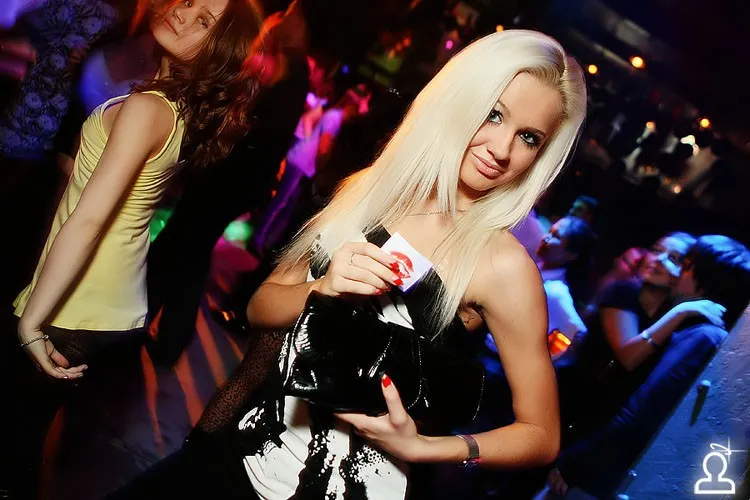 КИСС НА БИСС / Dj Scream One