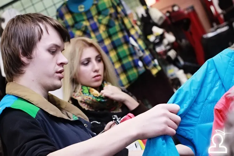 Snowboard Shop Tour