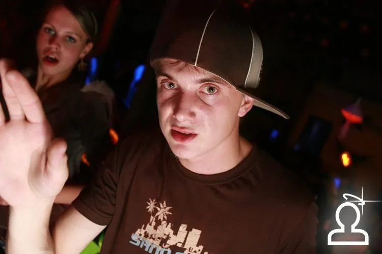 Dj Dlee - Barby - ДУРА!
