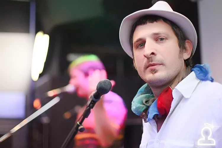 Ундервуд & Bez nazvzniya