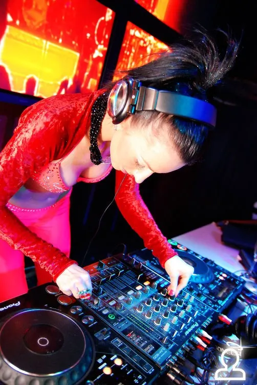 Dj Natasha Bacardi