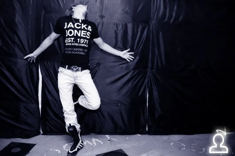 Dj Cross