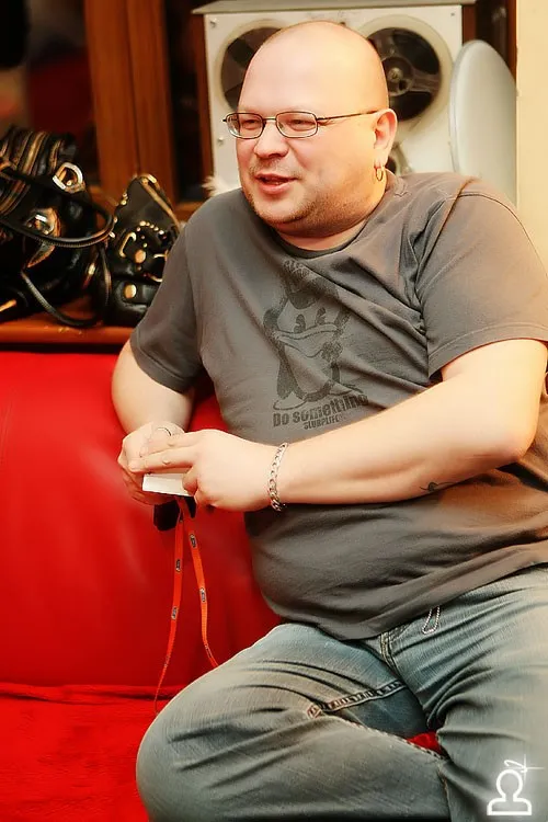 DJ SIMON