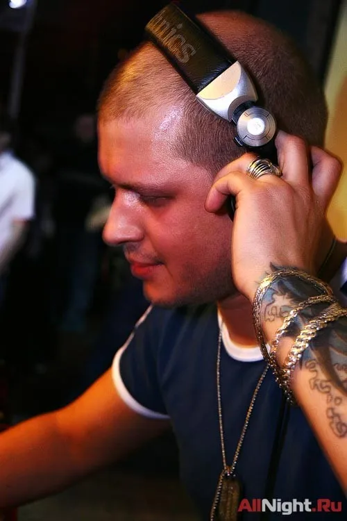 Dj Dan из Мальчишников