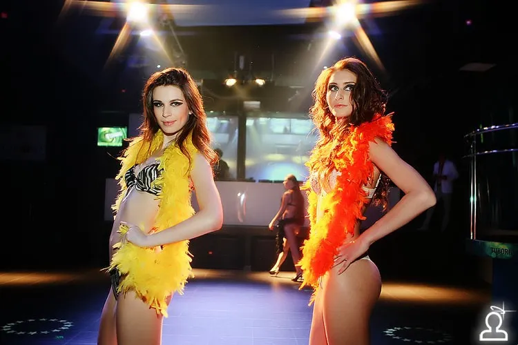 Показ нижнего белья от Venera Style при поддержке Fresh Models и участии Model House