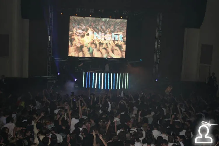 GLOBALCLUBBING Year: Ноябрь Tiesto