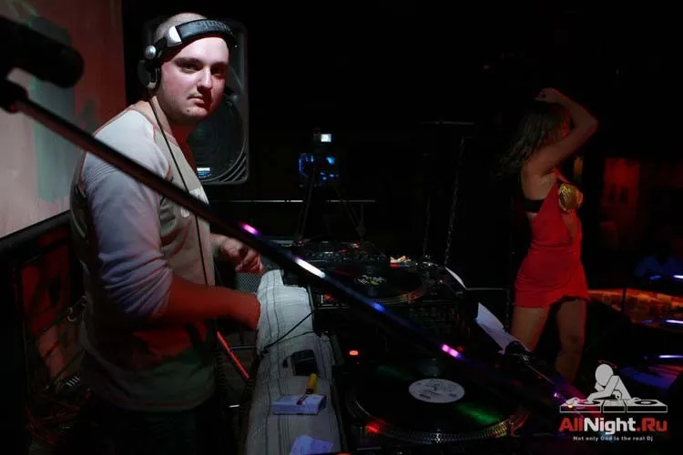 Dj Simon в Rock City