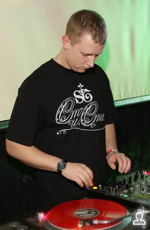 DJ Booch & DJ Nicky Jazz