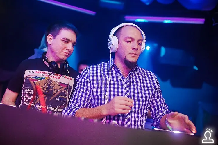 DJ Алексей Лехницкий