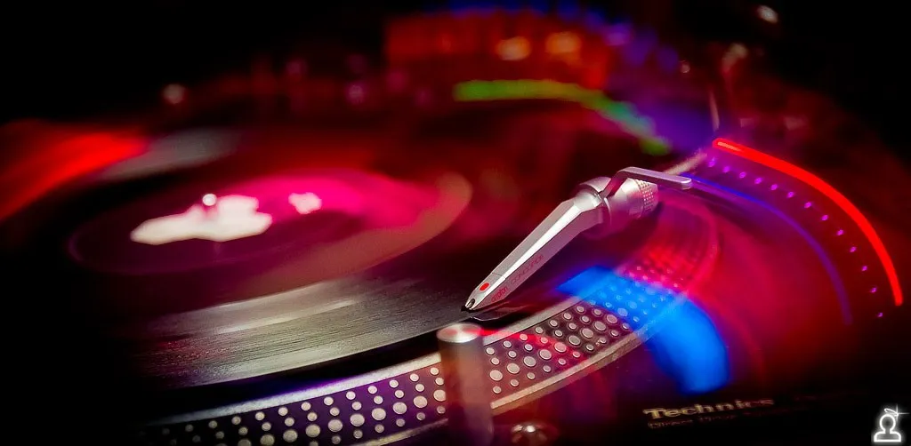 ONE STEP – DUBSTEP