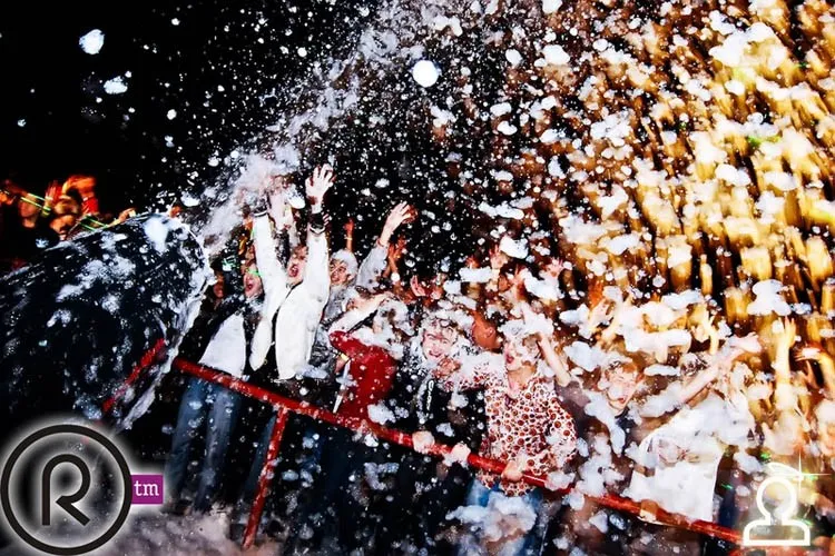 Electrobeach / The Game