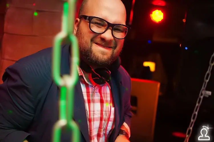 VODKA STAFF